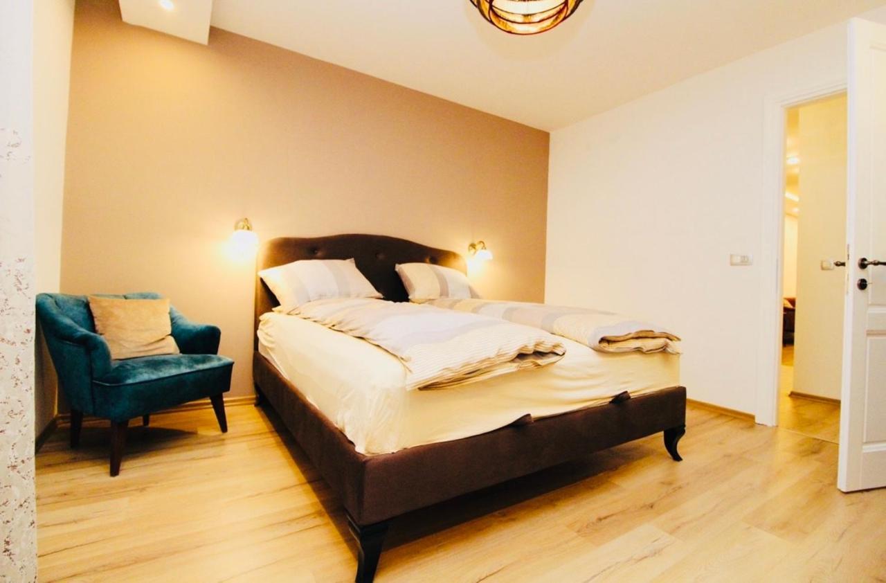 Apartman Centar Sa Sigurnim Parkingom Σαράγεβο Εξωτερικό φωτογραφία