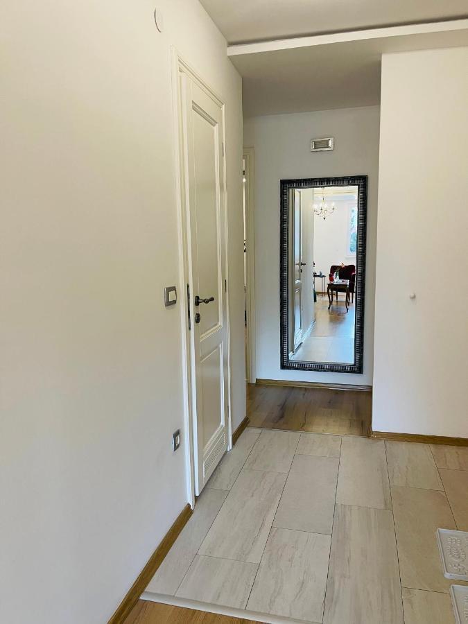 Apartman Centar Sa Sigurnim Parkingom Σαράγεβο Εξωτερικό φωτογραφία
