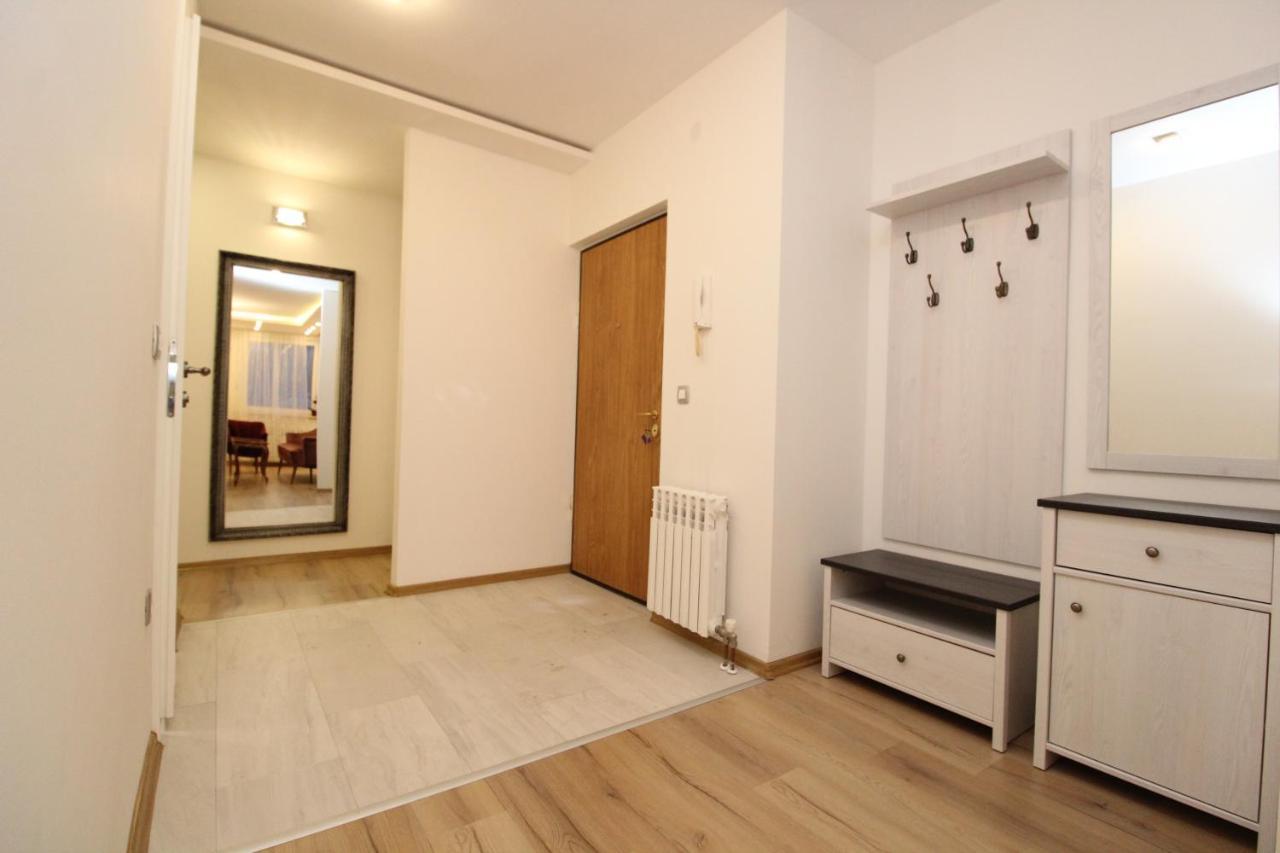 Apartman Centar Sa Sigurnim Parkingom Σαράγεβο Εξωτερικό φωτογραφία