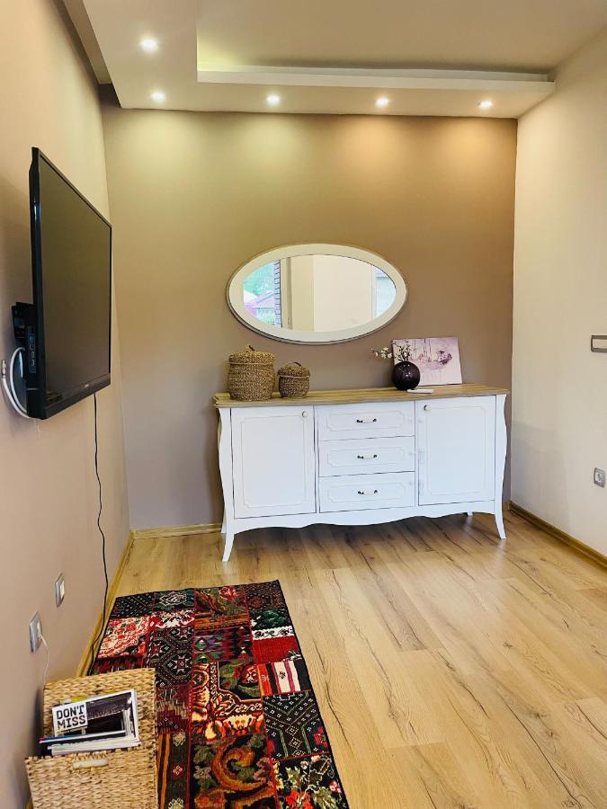 Apartman Centar Sa Sigurnim Parkingom Σαράγεβο Εξωτερικό φωτογραφία