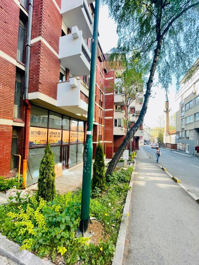 Apartman Centar Sa Sigurnim Parkingom Σαράγεβο Εξωτερικό φωτογραφία
