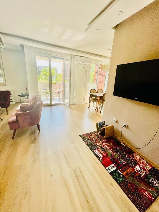 Apartman Centar Sa Sigurnim Parkingom Σαράγεβο Εξωτερικό φωτογραφία