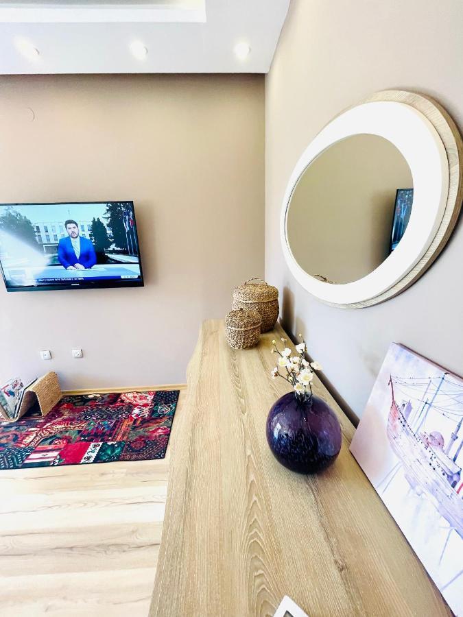 Apartman Centar Sa Sigurnim Parkingom Σαράγεβο Εξωτερικό φωτογραφία